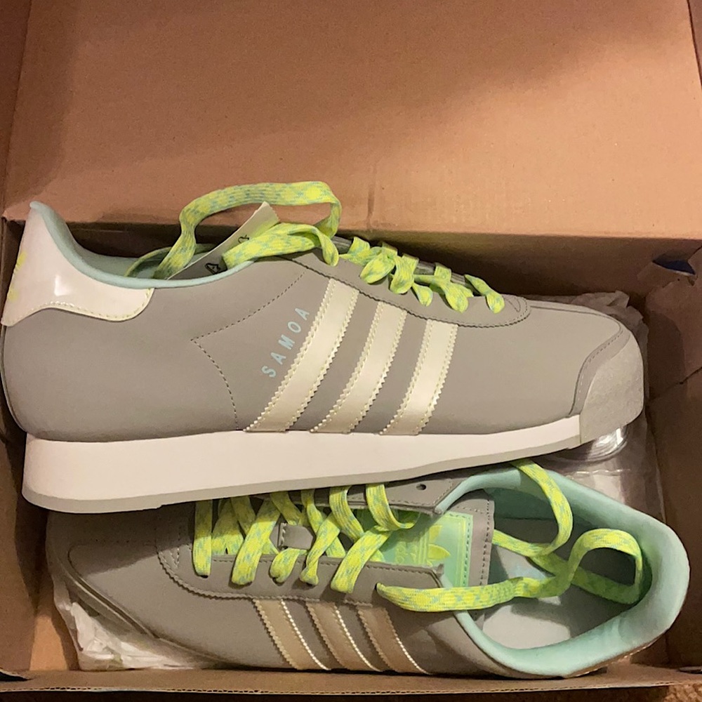 Adidas Originals Samoa W size 9.5
